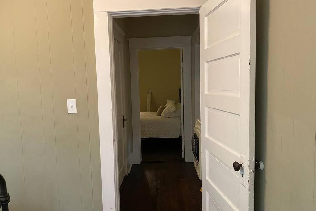 Mill Cottage Тупело Екстер'єр фото